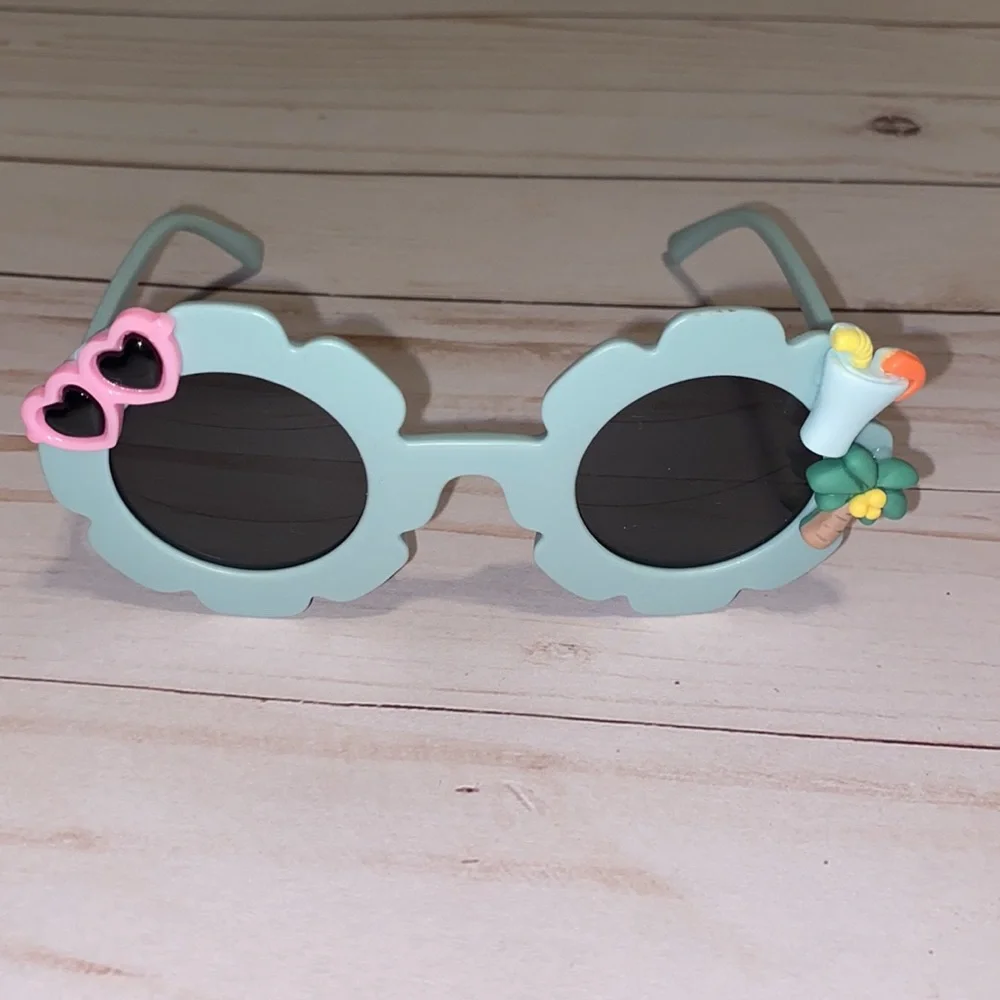 Girls greyish sunglasses w charms